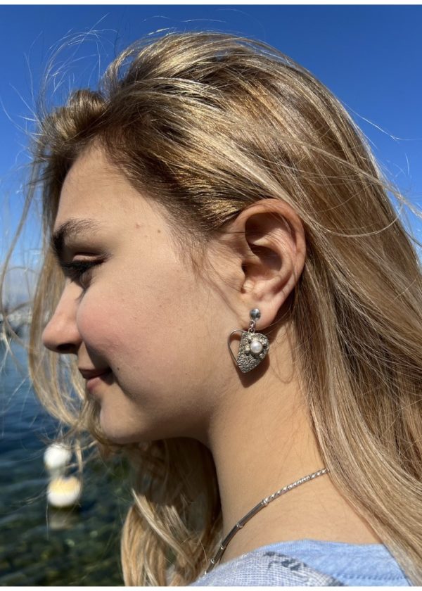 Love Earrings