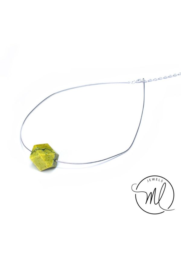 Minimalist Faceted Serpentine